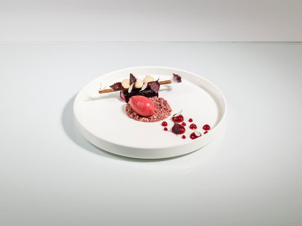 Relais & Chateaux In Lain Hotel Cadonau Brail Bagian luar foto