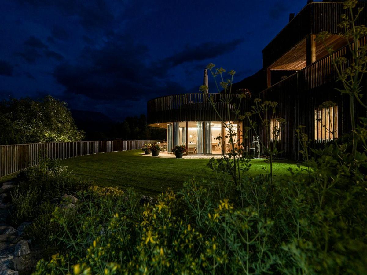 Relais & Chateaux In Lain Hotel Cadonau Brail Bagian luar foto