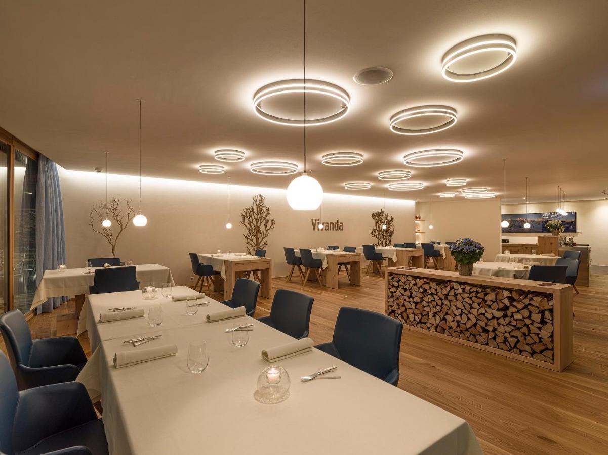 Relais & Chateaux In Lain Hotel Cadonau Brail Bagian luar foto