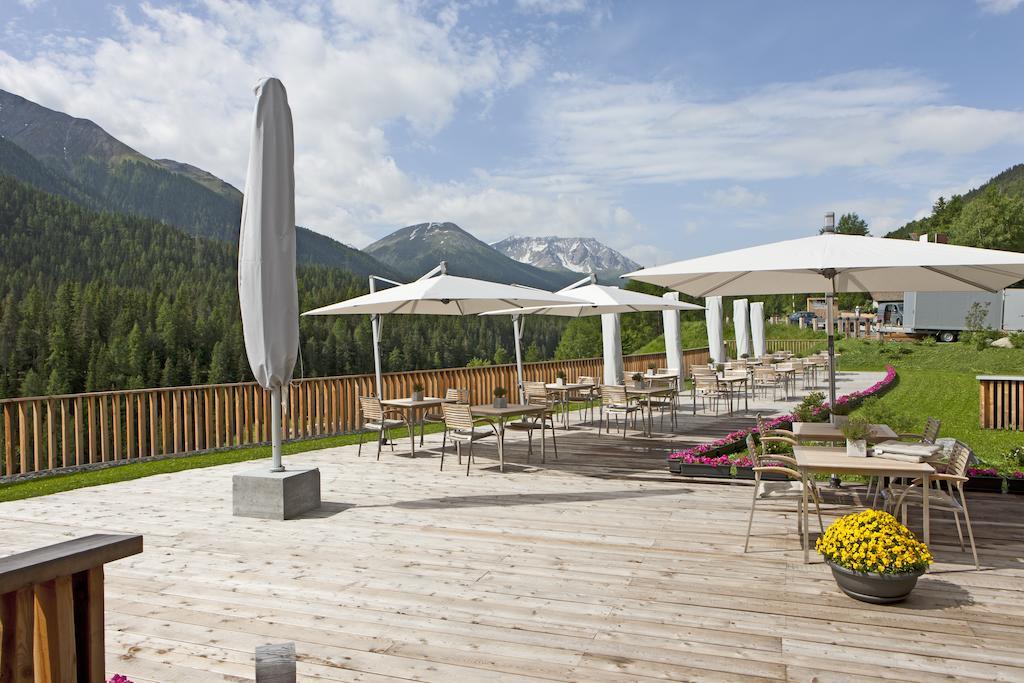 Relais & Chateaux In Lain Hotel Cadonau Brail Bagian luar foto