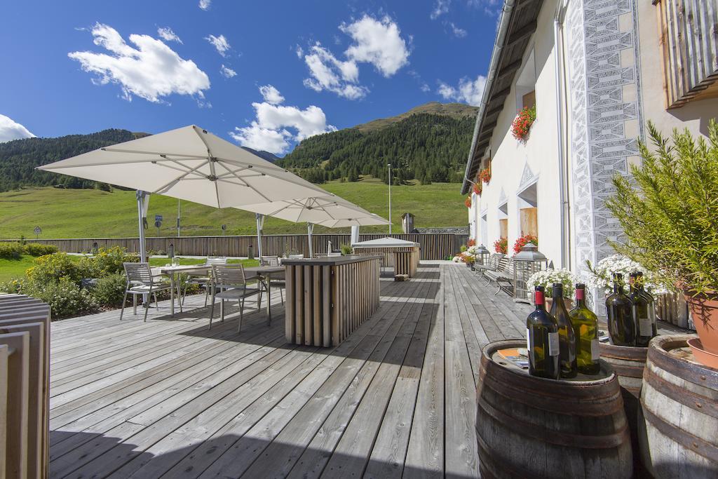 Relais & Chateaux In Lain Hotel Cadonau Brail Bagian luar foto